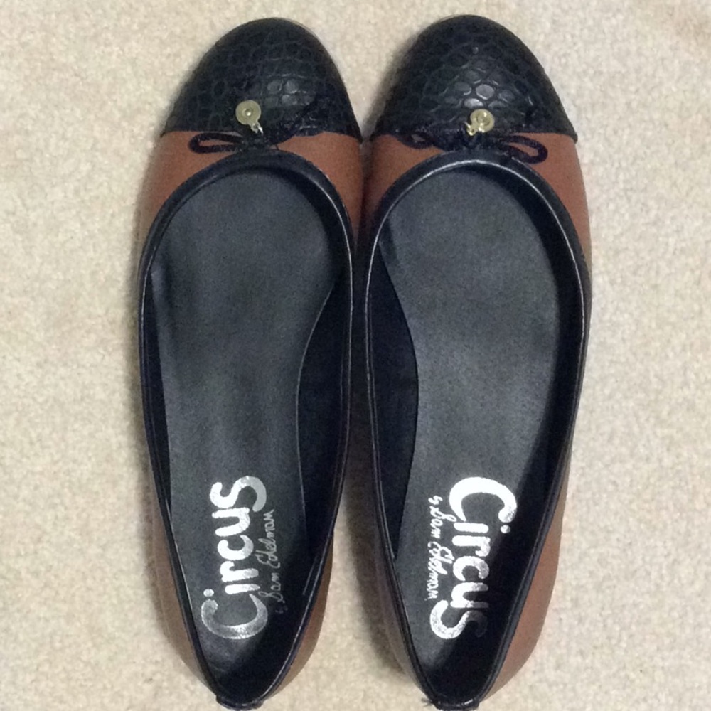 Circus by Sam Edelman flats 9M Never worn